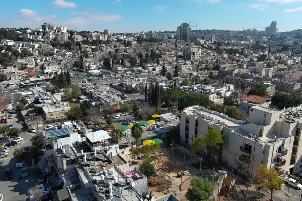 קטמון · השומר 2 / הנוטרים 4