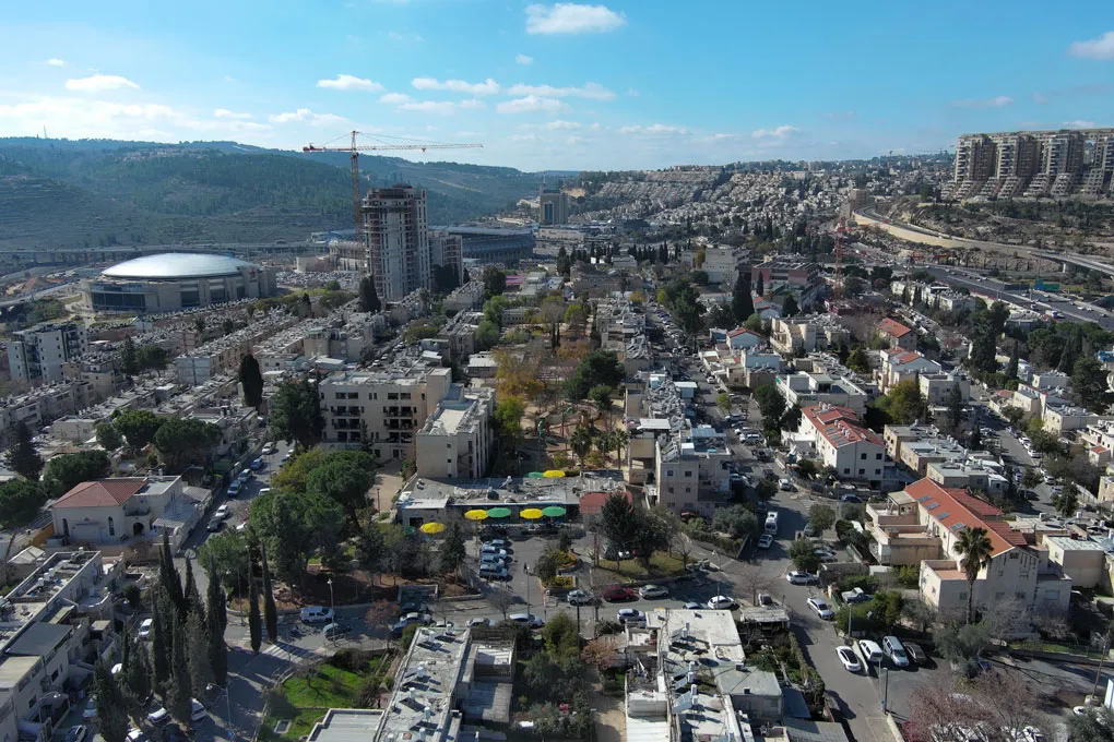 קטמון · השומר 2 / הנוטרים 4
