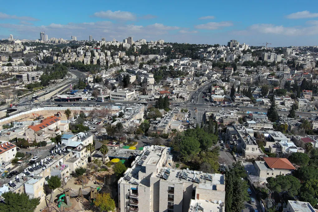 קטמון · השומר 2 / הנוטרים 4