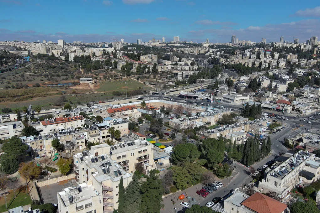 קטמון · השומר 2 / הנוטרים 4